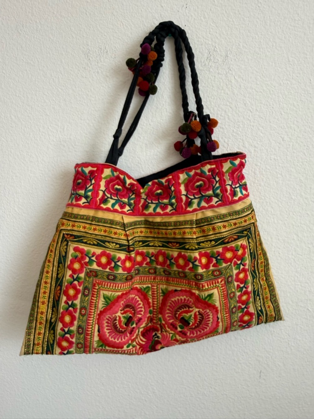 Embroidered Floral Tote Bag in Multicolor